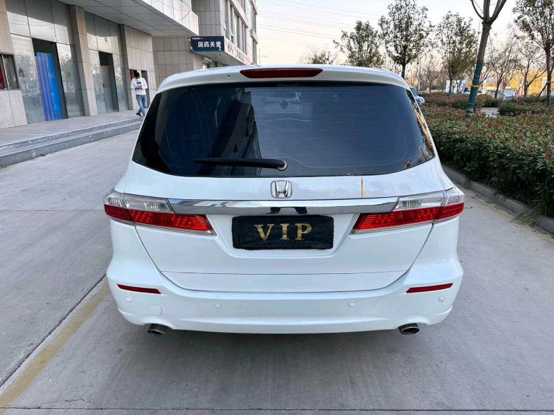 济宁11年本田奥德赛8