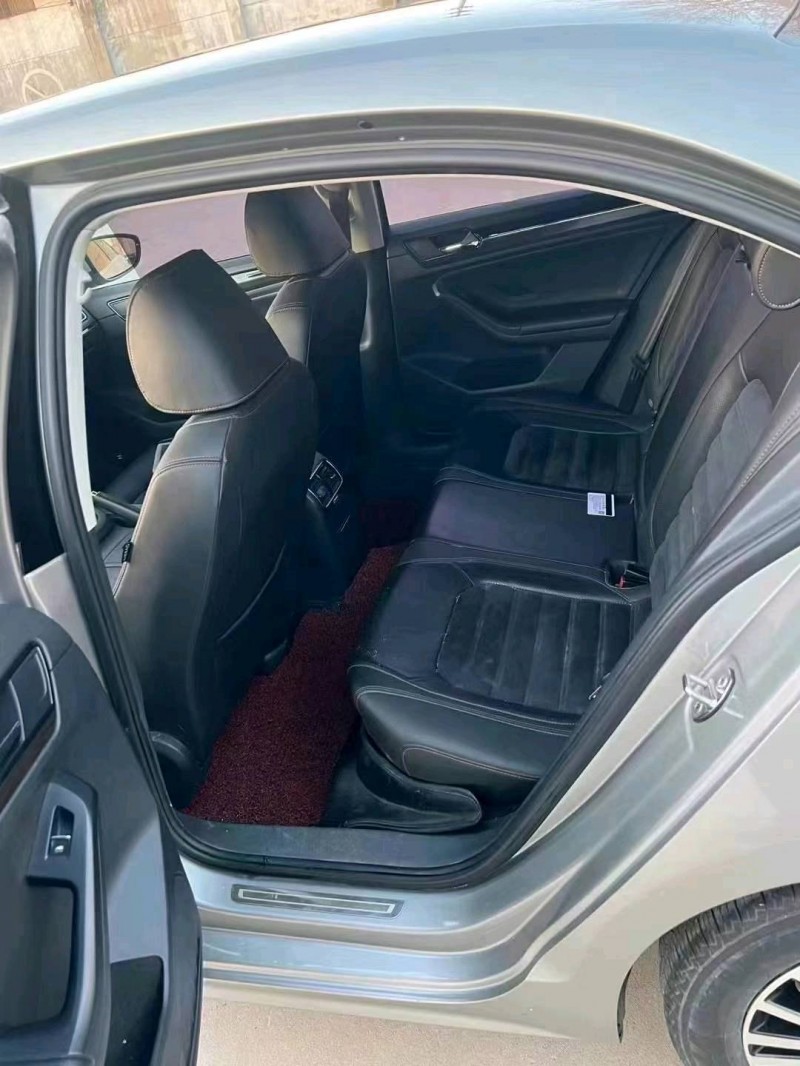 邯郸17年大众速腾7