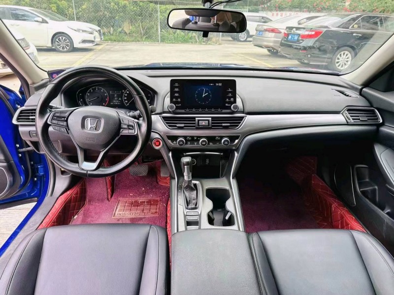 珠海18年本田雅阁2