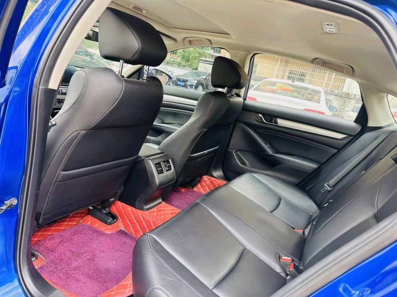 珠海18年本田雅阁5