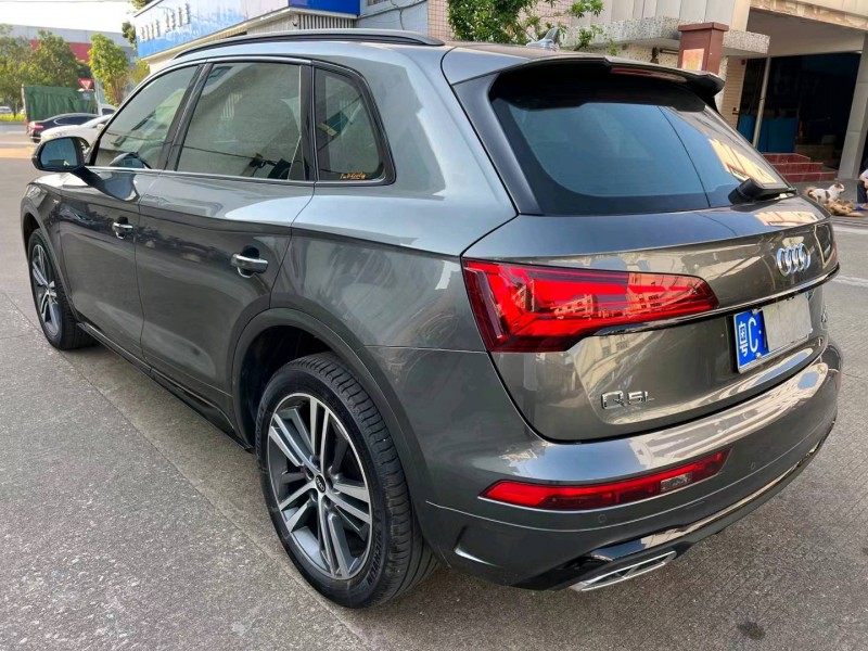 中山22年奥迪Q54
