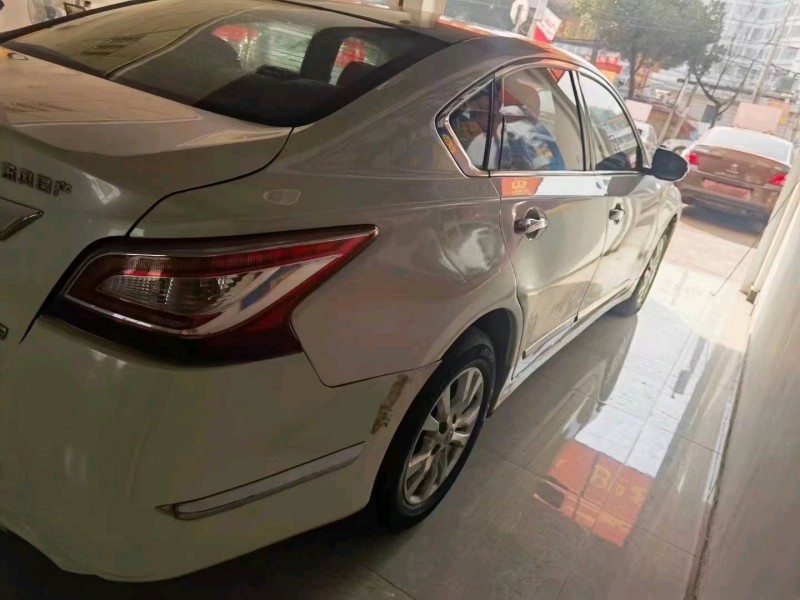 九江15年日產天籟2