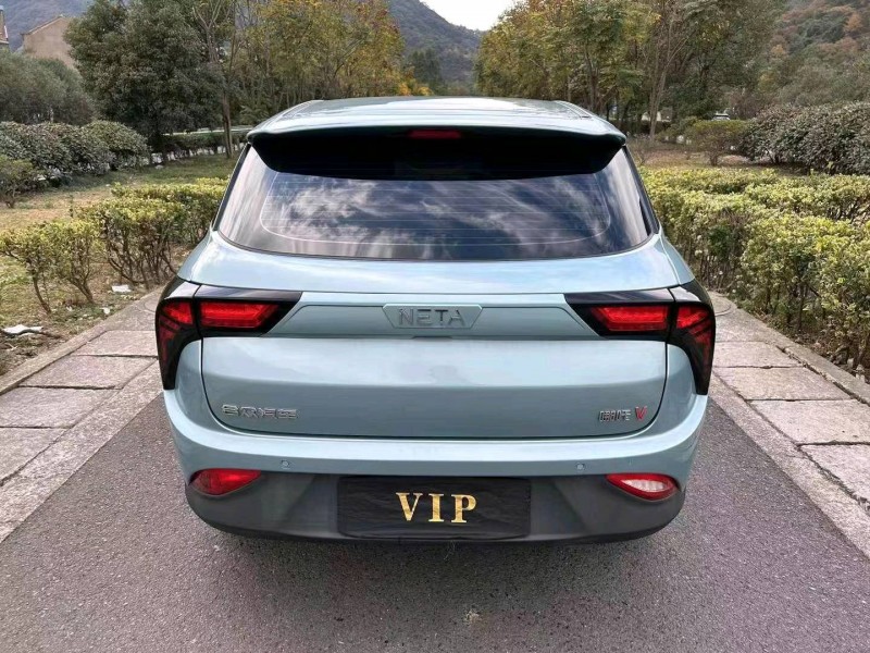 嘉興21年哪吒V9