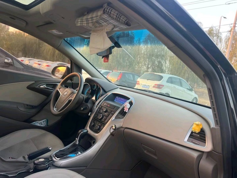 菏泽13年别克英朗4