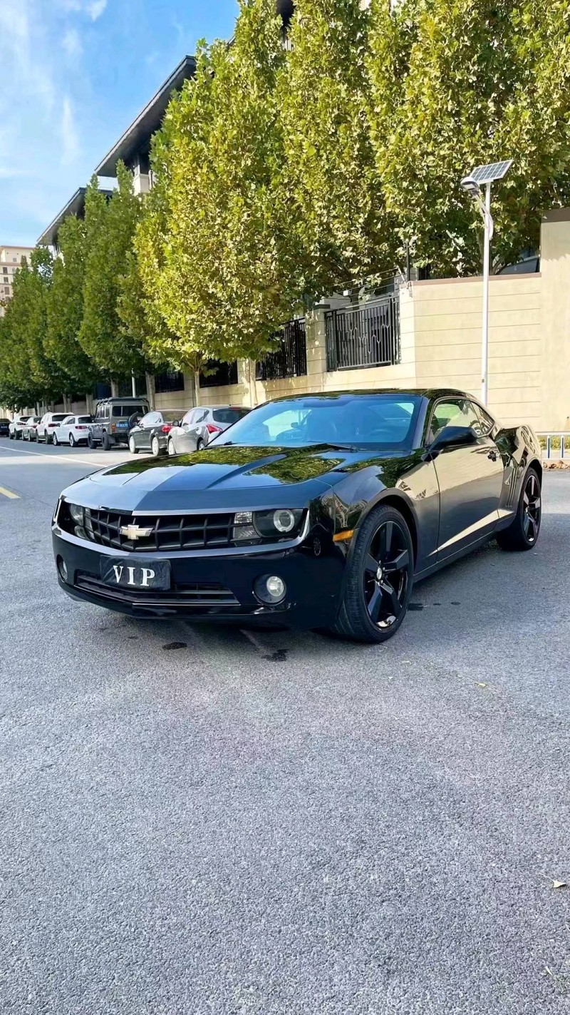 廊坊12年雪佛兰科迈罗2