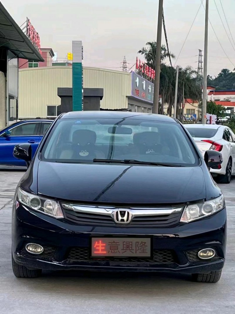 广州12年本田思域1