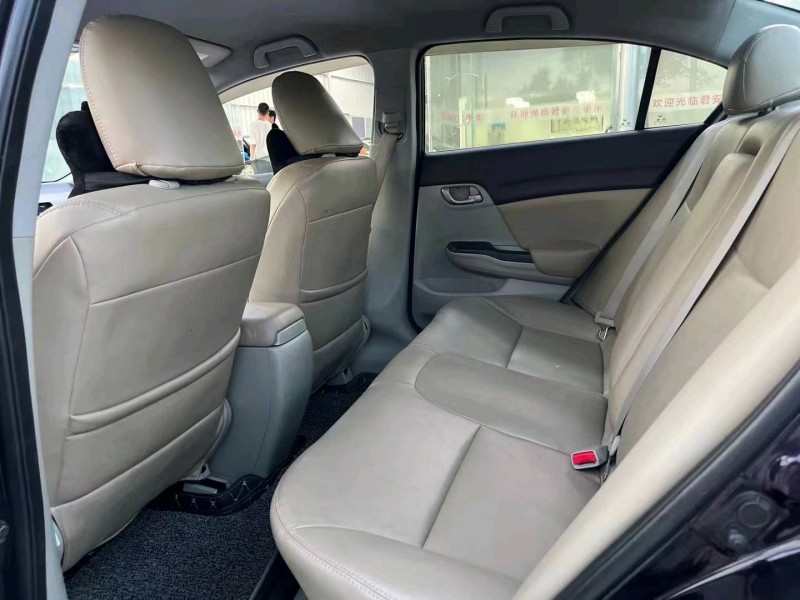 广州12年本田思域5