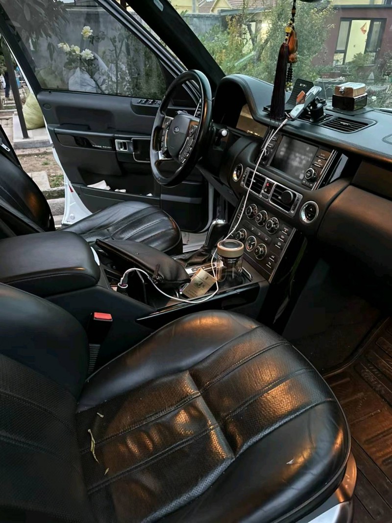 广州12年路虎揽胜行政9