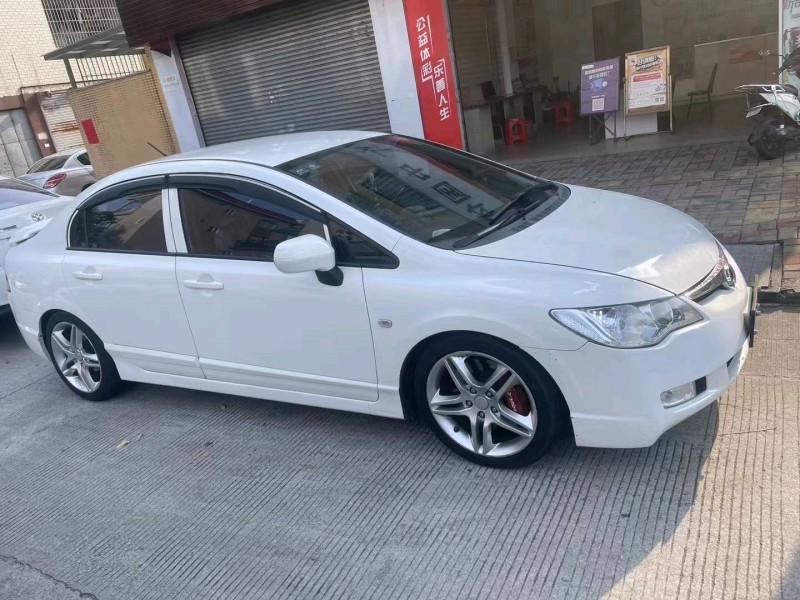 广州16年本田思铭5