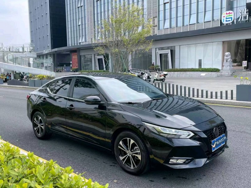 深圳22年日产轩逸2