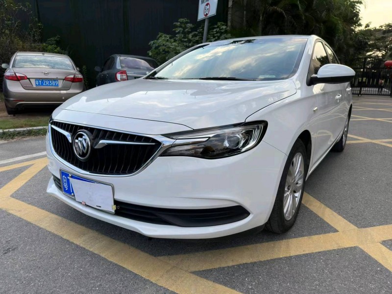 佛山21年别克英朗3