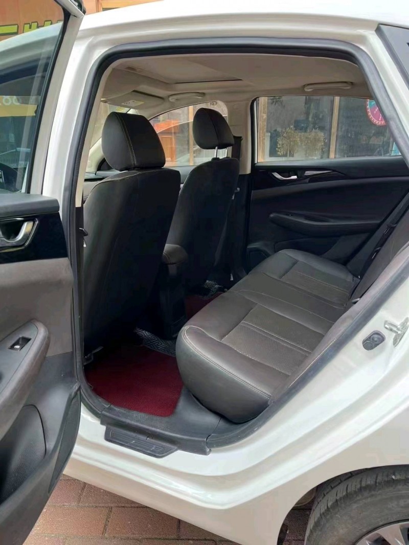 邵阳22年长安汽车逸动2