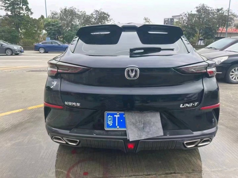 珠海21年长安汽车UNI-T4