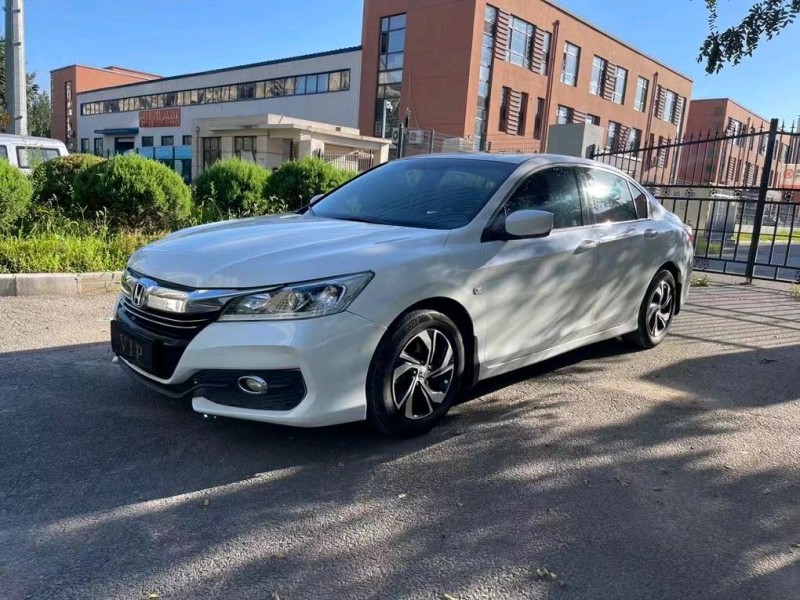 沈阳16年本田雅阁2