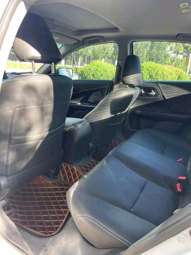 沈阳16年本田雅阁5