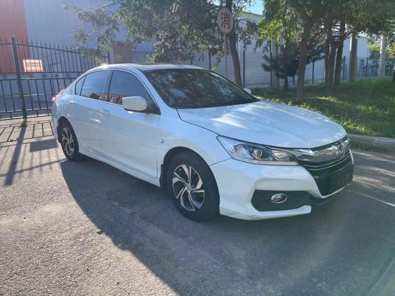 沈阳16年本田雅阁8