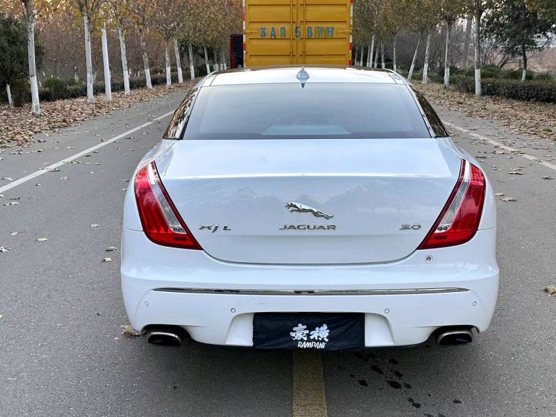 徐州14年捷豹XJL9