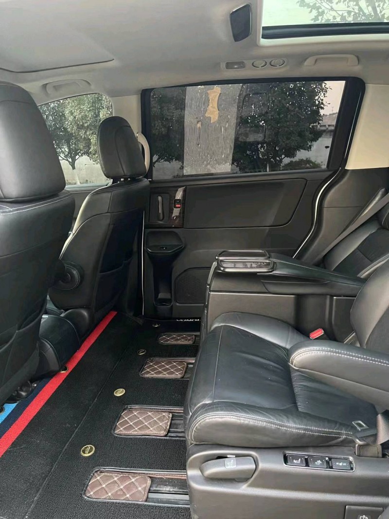 徐州16年本田艾力绅5