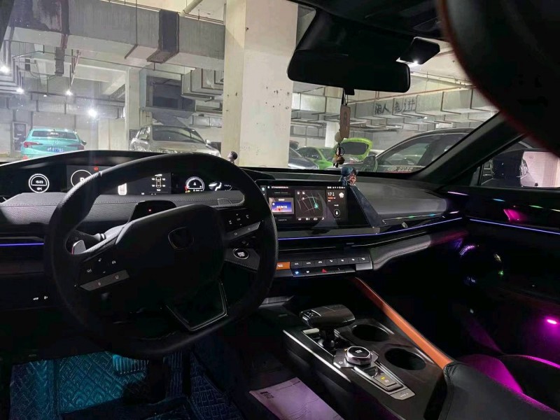 常州23年长安汽车UNI-V2