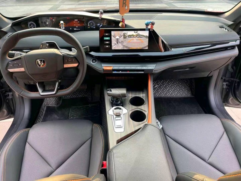 常州23年长安汽车UNI-V8