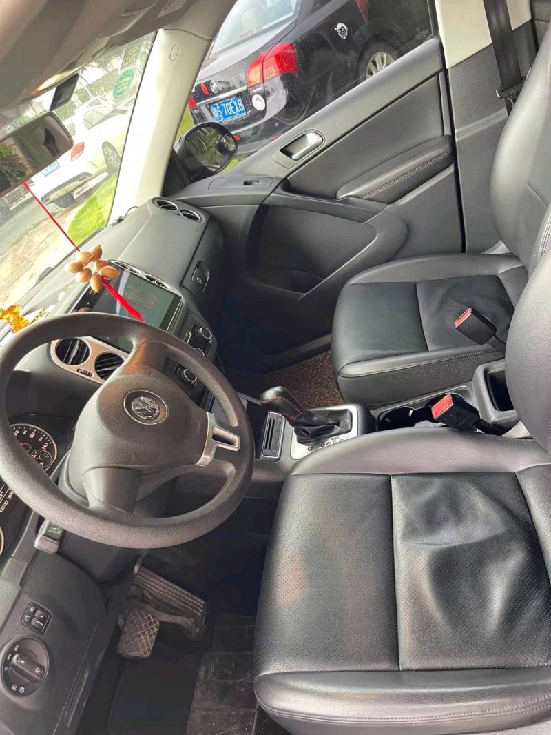 佛山14年大众途观6