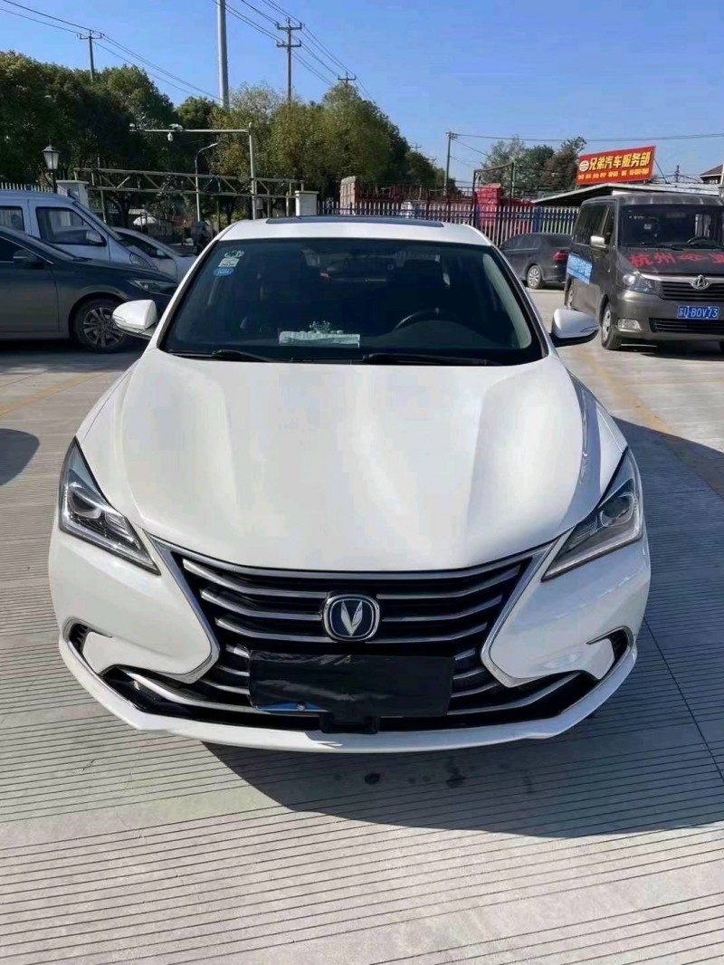 湖州18年长安汽车逸动1