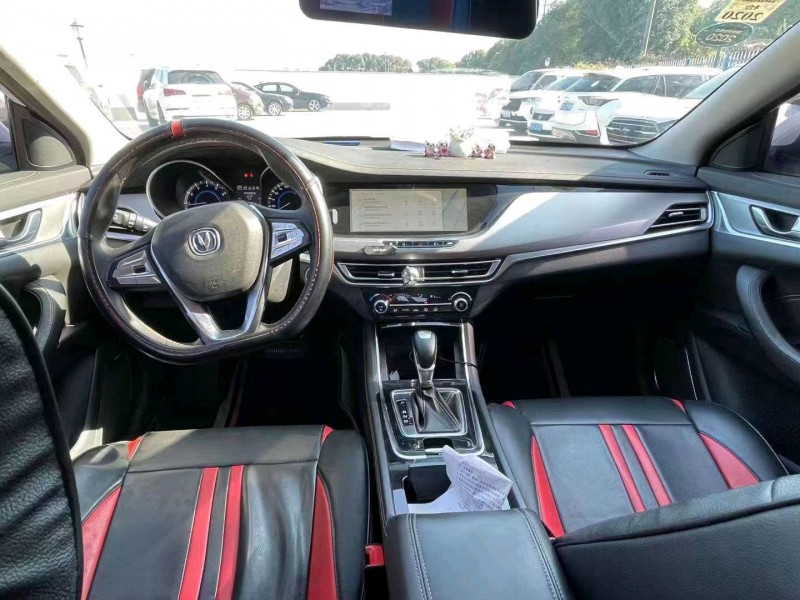 湖州18年长安汽车逸动8