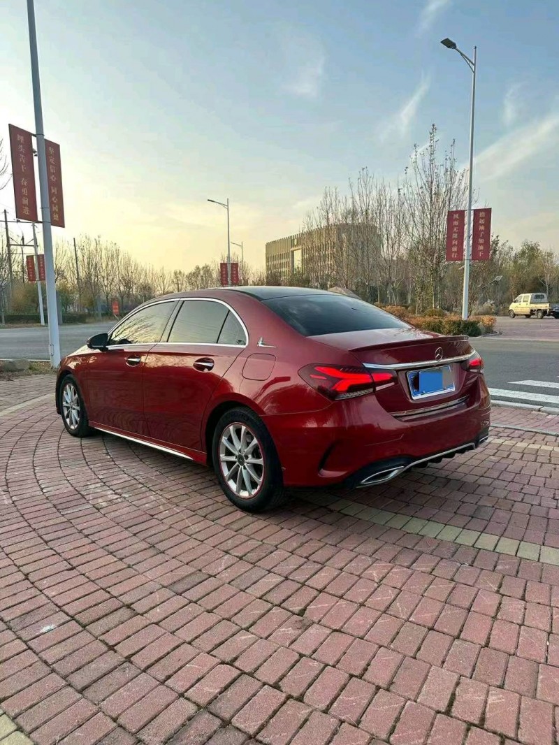邯郸19年奔驰A5