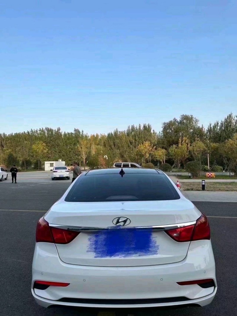 东营19年现代名图3