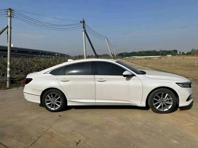 珠海23年本田雅阁3