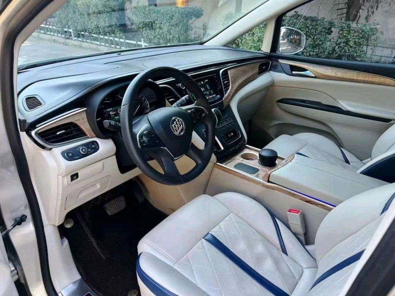 东营17年别克GL87