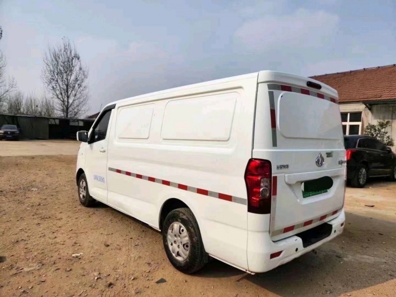 淄博23年长安汽车睿行5