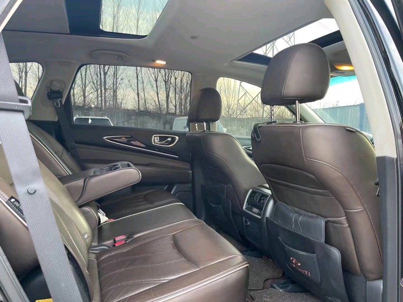 東營18年英菲尼迪QX606