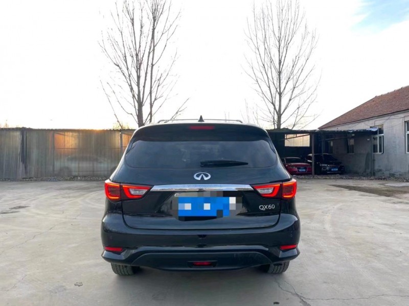 東營18年英菲尼迪QX609
