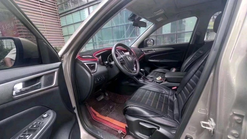 嘉兴16年长安汽车CS758