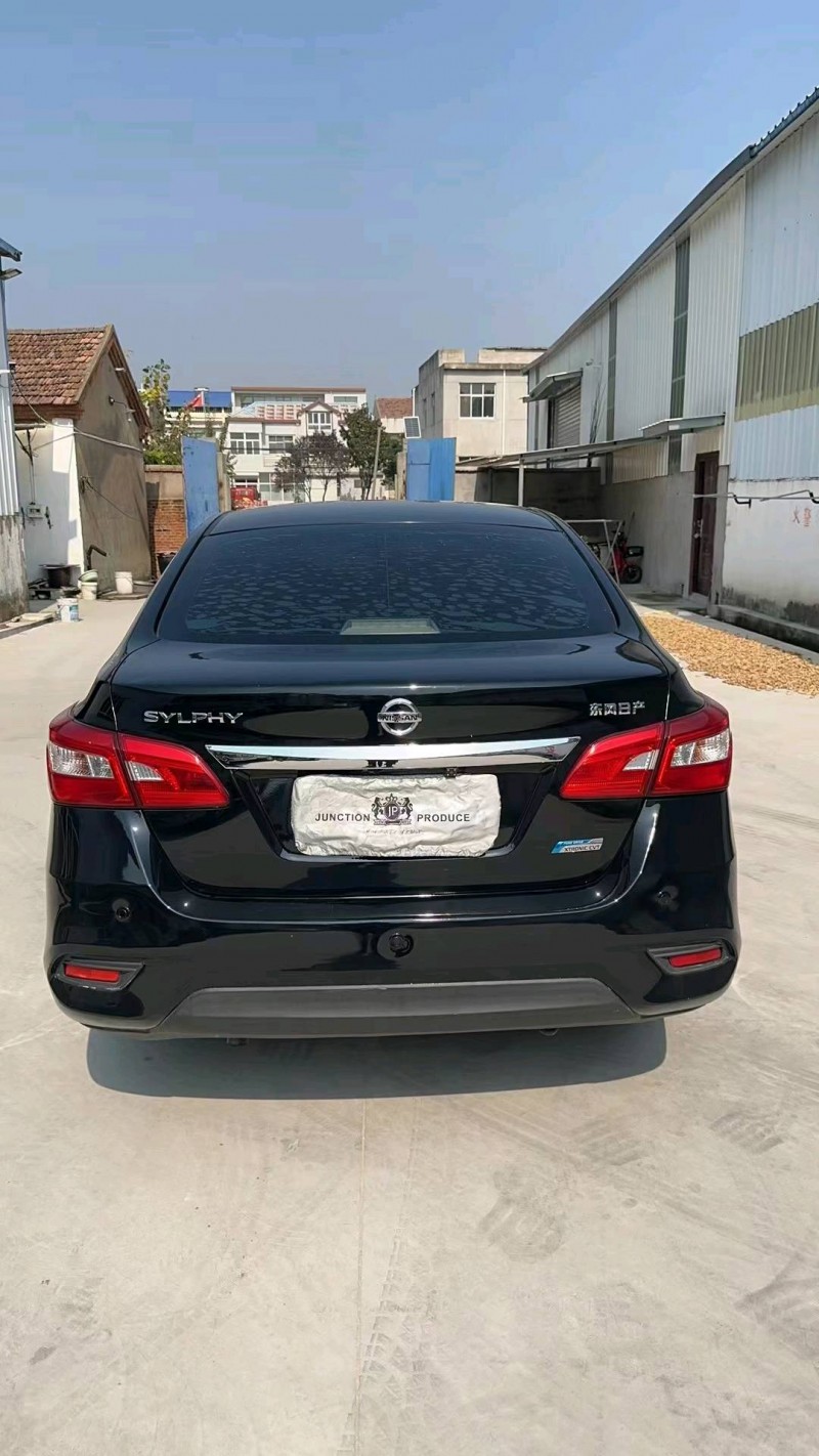 邯郸17年日产轩逸4