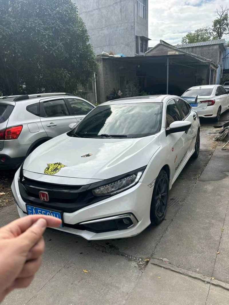 湖州20年本田思域4