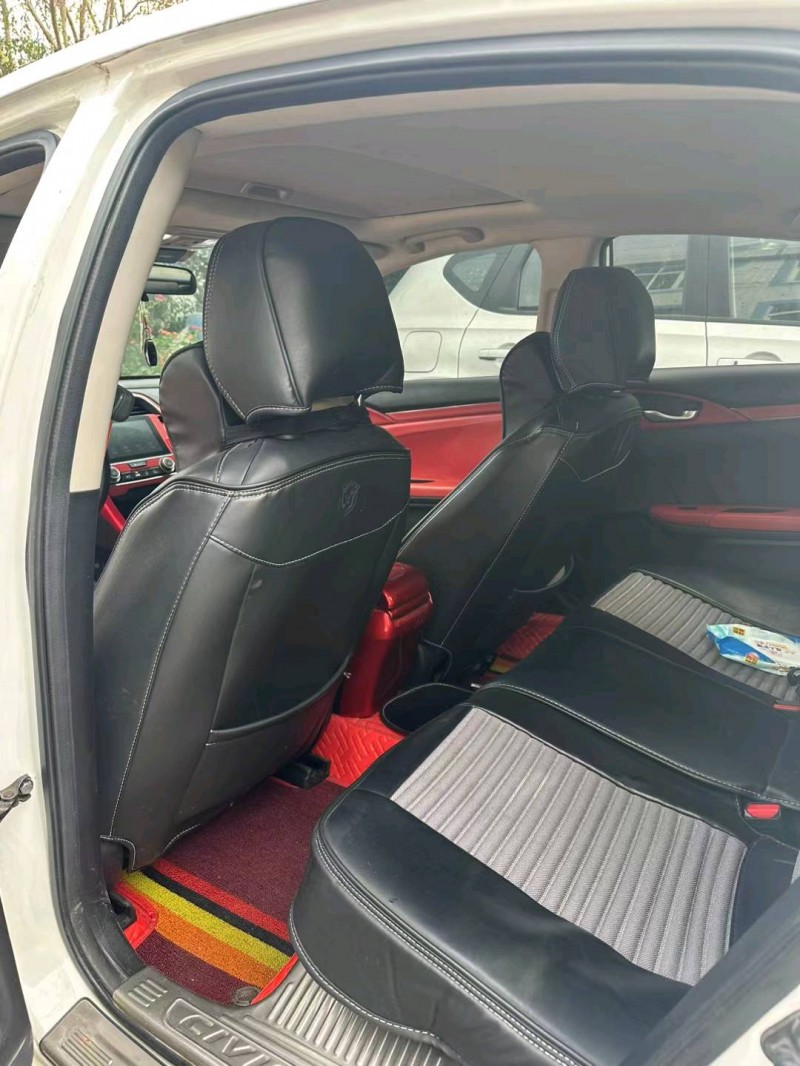 湖州20年本田思域5