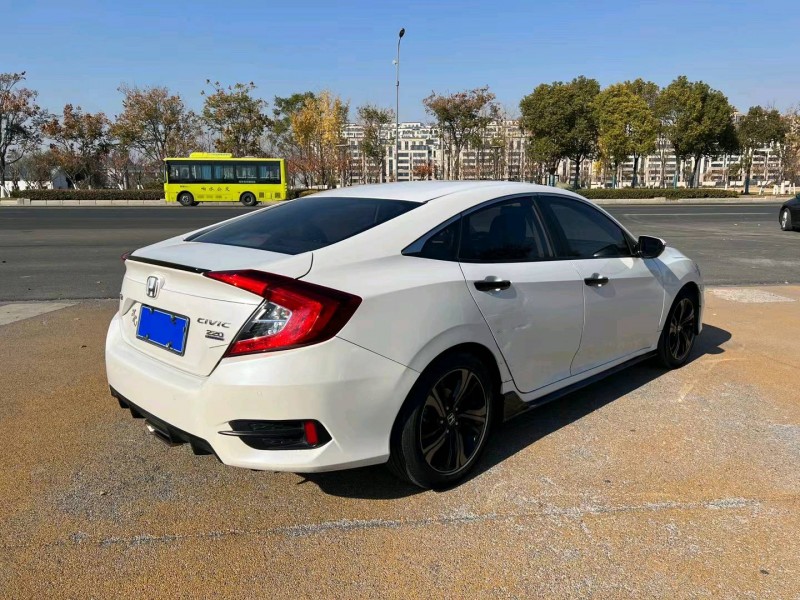 徐州19年本田思域4