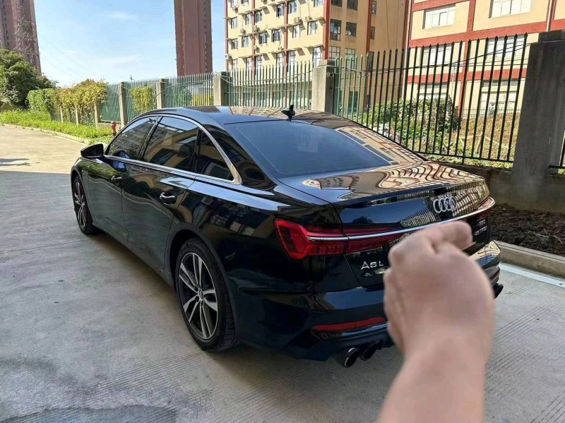 宜昌21年奧迪A6L8