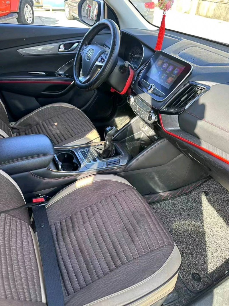 常州18年长安汽车CS555