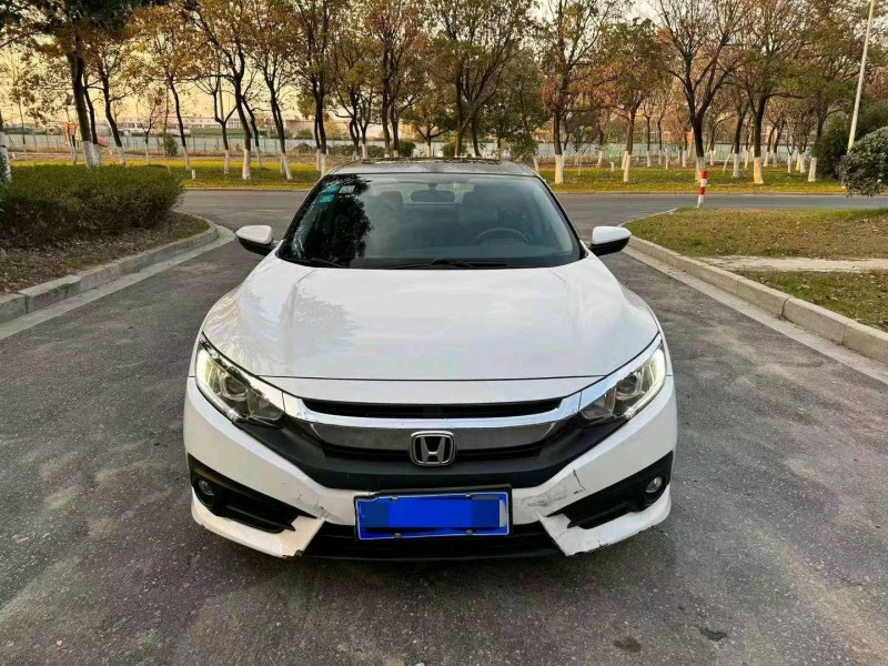 湖州19年本田思域1