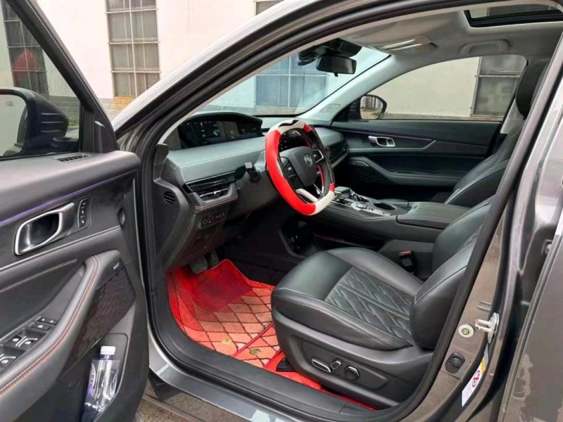 苏州22年长安汽车UNI-K8