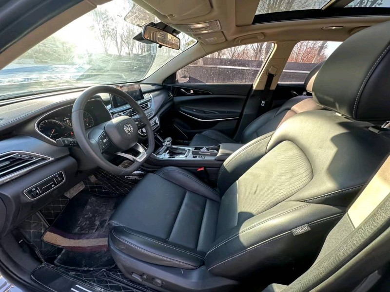 沈阳21年长安汽车睿骋CC3