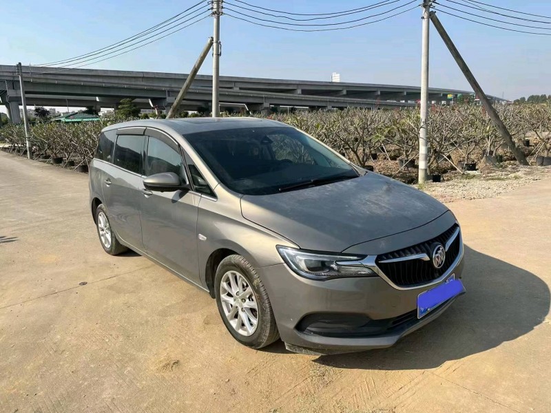 中山18年别克GL62