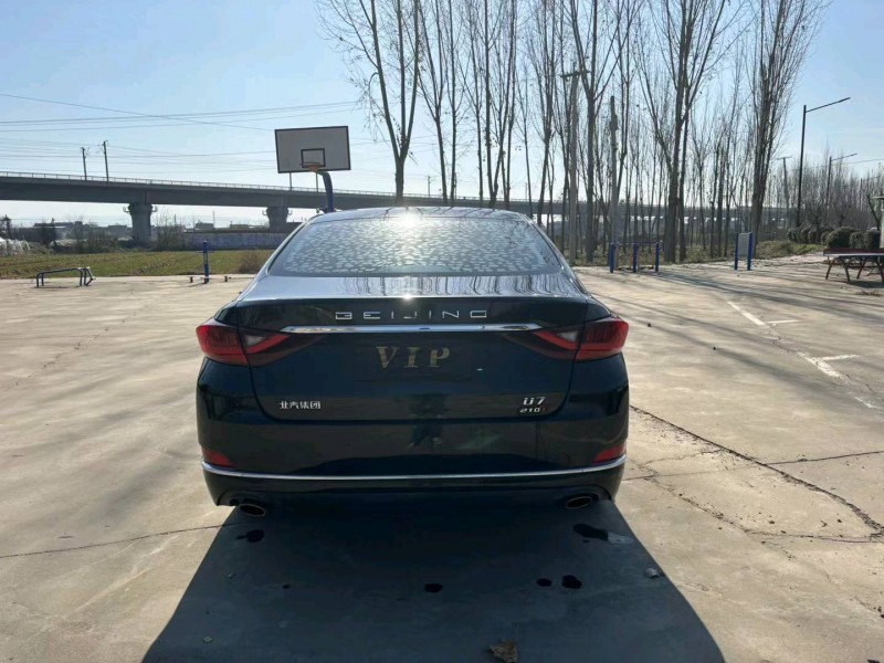 咸陽19年北汽紳寶智道U74
