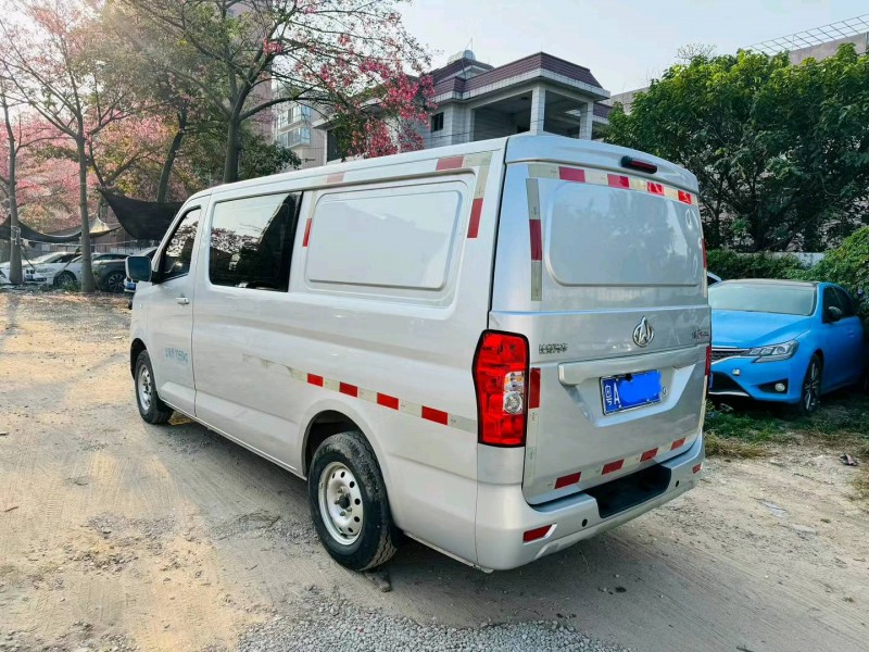 广州21年长安汽车睿行9