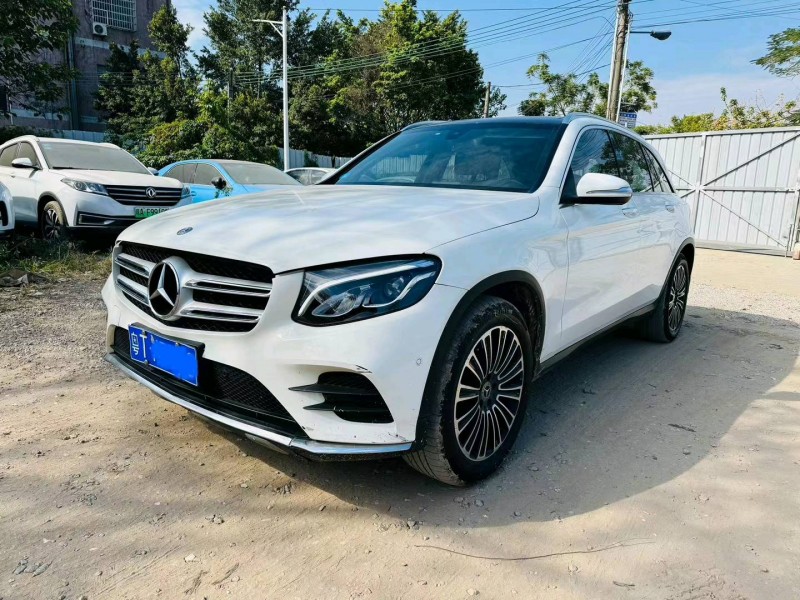 广州19年奔驰GLC3
