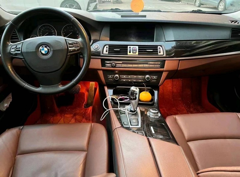 佛山12年宝马5系4