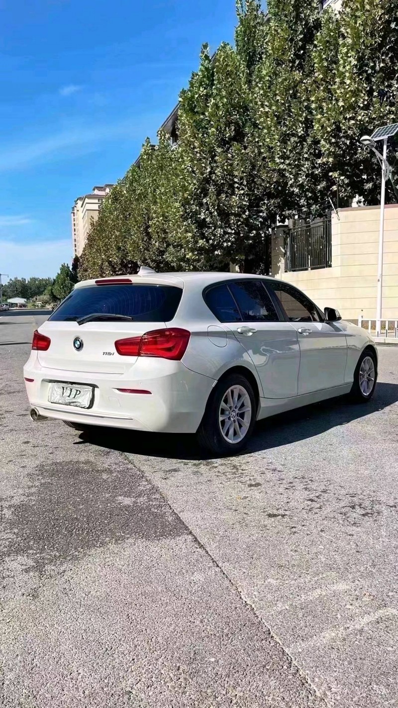 廊坊17年宝马1系7